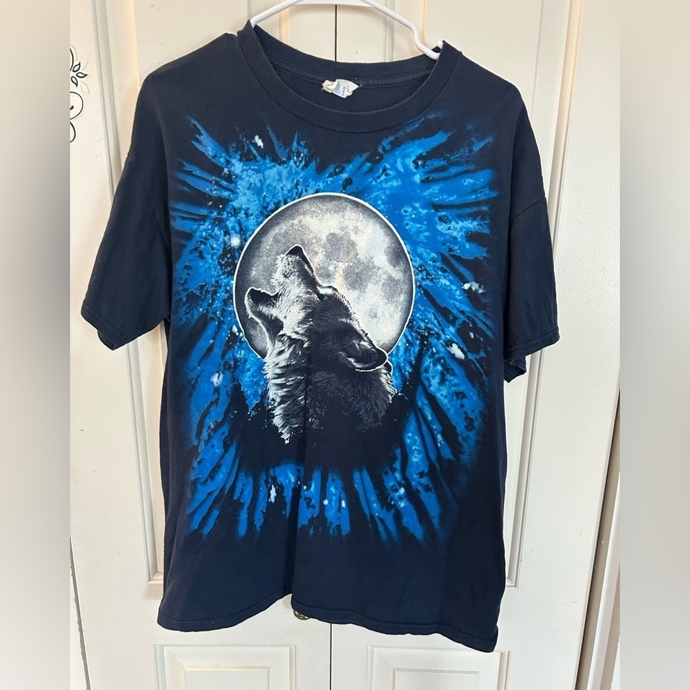 Vintage Wolf Howling at the Moon Tee T-Shirt Tie Dye Graphic Print Gilden Men’s